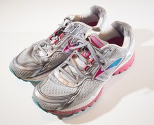 BROOKS GHOST 7 RUNNING SHOES