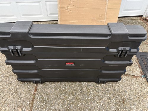 Gator cases roto mold - mold, case