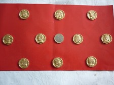 SERIE DE 10 FEVES / DOREES A L'OR FIN  " PATISSIER LIMOGES"