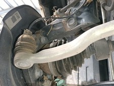 MOYEU DE ROUE AVANT GAUCHE /