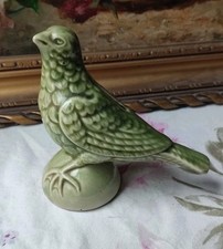 ANCIENNE TIRELIRE À CASSER OISEAU VERT