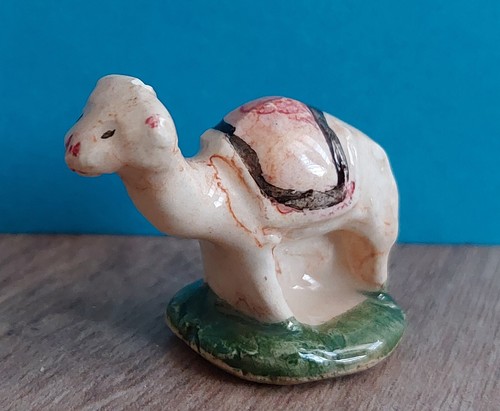 Feve creche dromadaire - -,