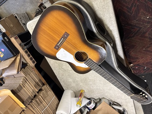 11965 silvertone harmony - by,