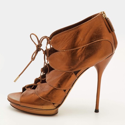 Bottines lacets cuir - à, en