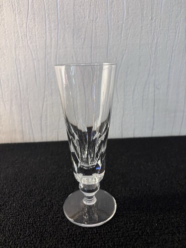 Flûte champagne modèle - à,
