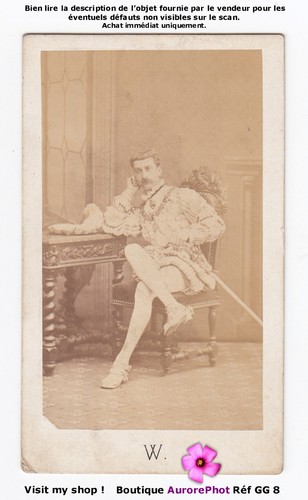 Acteur costume scène - acteur, en
