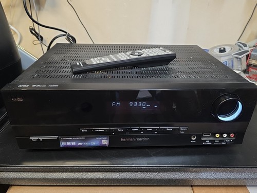 Harman kardon avr 700 - avr,