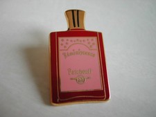 RARE pin's PARFUMS - REMINISCENCE par PATCHOULI signé Arthus Bertrand Paris