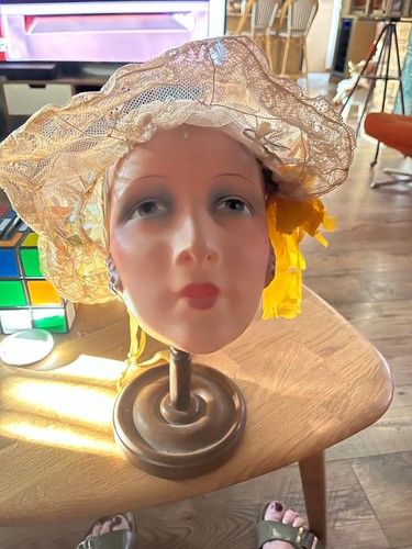 Ancienne tête mannequin - de,