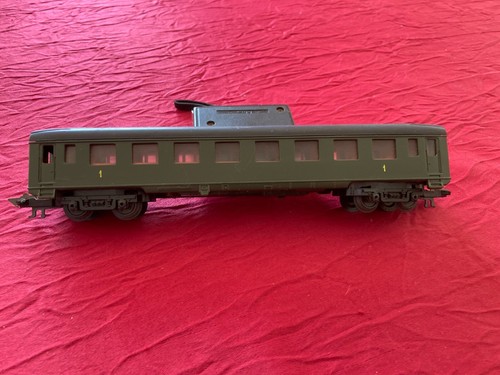 Wagon voyageurs classe - 1,