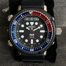 Rare cadran noir SEIKO Padi