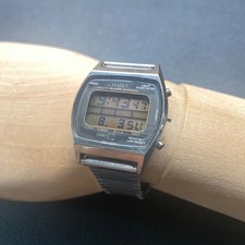 Montre numérique homme