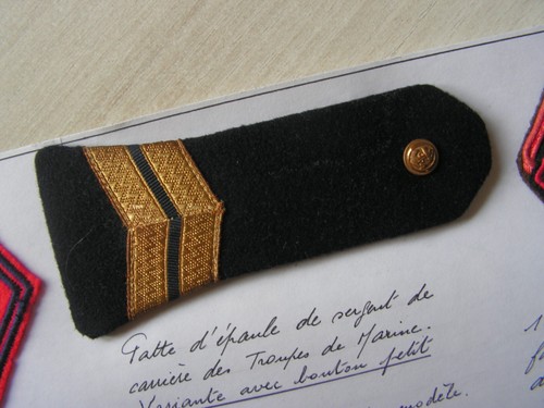 Patte epaule sergent de - epaule,