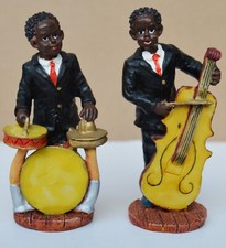 2 statuettes MUSICIENS de JAZZ NOIRS / H: 8,5 cm / -2-