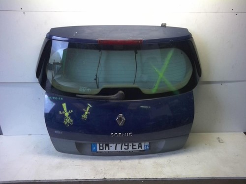 Malle hayon arriere renault - arriere,