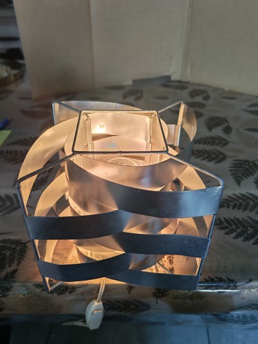 Rare lampe poser modèle - à,