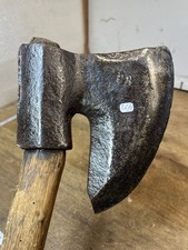 hache à bûcher  outil ancien