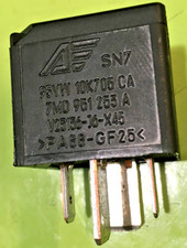 Relais 100 / AUDI A3 1 ph2 /