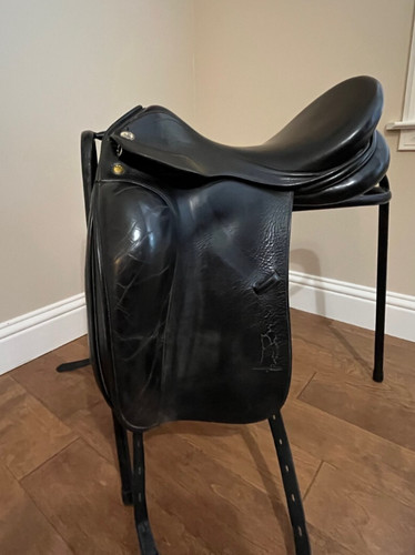 Prestige dressage saddle - prestige,