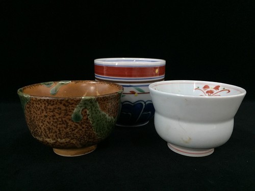 Lot tasses à - de, 3