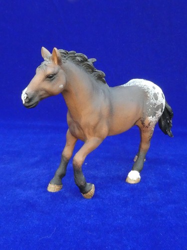 Superbe top figurine - superbe,