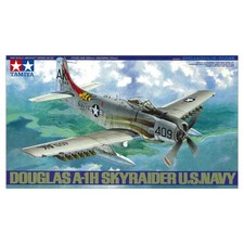 TAMIYA 61058 MAQUETTE AVION