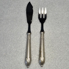 ? ALAIN SAINT JOANIS 2 couverts COUTEAU, FOURCHETTE poisson modèle étoile (bas)