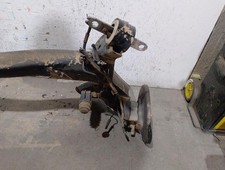 9833974980 train arriere