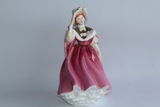 Royal Doulton Figurine Femme porcelaine Sunday Morning 2184 (56027)