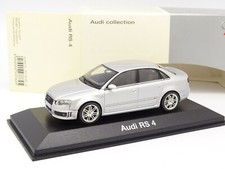 Minichamps 1/43 - Audi A4 RS4 Silver