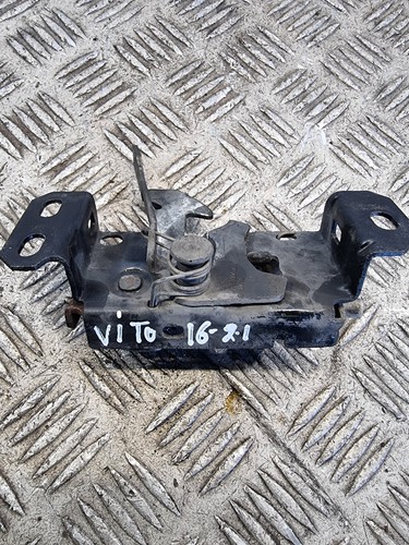 Mercedes vito bonnet - mercedes,
