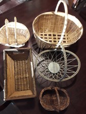 Baskets Wicker Woven (4) + (1)