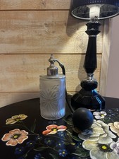 Vaporisateur à parfum ancien – Marcel Franck – verre dépoli