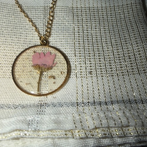 Real dried flowe birthstone - dried,