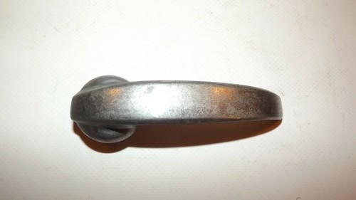 Peugeot 202 contres poignées - 202.,