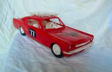 FORD MUSTANG  RARE JOUET DE PLAGE