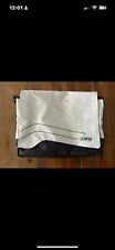 sac BMW accessoires sacoche bandouliere scratch  