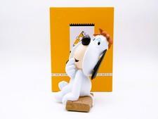 RARE - Figurine Droopy sur