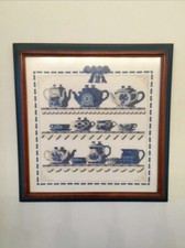 VTG BLUE AND WHITE WILLOW