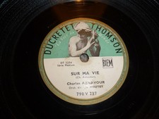 78 RPM CHARLES AZNAVOUR SUR MA VIE / LE PALAIS DE NOS CHIMERES DUCRETET TH 1955