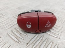 Bouton de warning PEUGEOT 206
