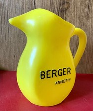 Pichet / Pot à eau BERGER Anisette plastique vintage publicitaire Made in France