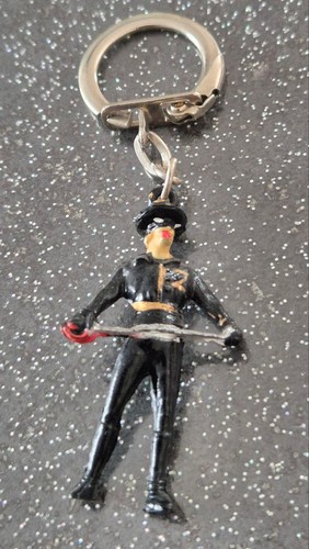 Figurine porte clés - porte, zorro