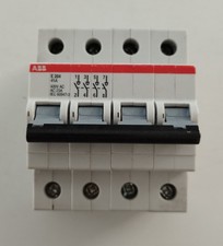 Interrupteur sectionneur tétra 45A ABB Réf : E204