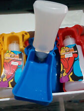 Auge Portable pour Chiens Et Chats 300 ML De Capacité Avec Mousqueton Plastique