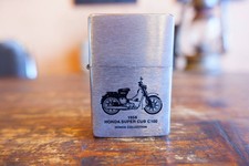 Briquet à gaz de collection