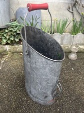 Seau à charbon en métal