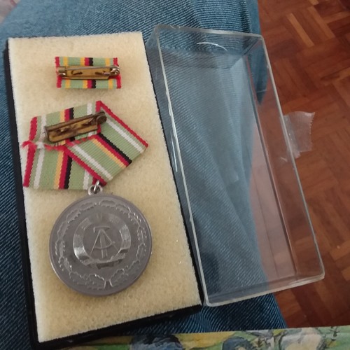 Médaille ddr rda - médaille, de