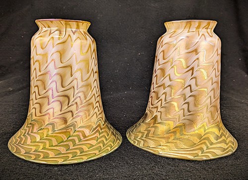 Pair gold aurene art - pair,