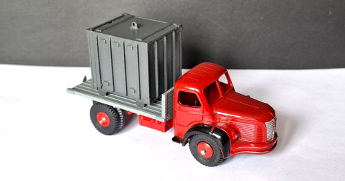 Dinky toys camion berliet - dinky,